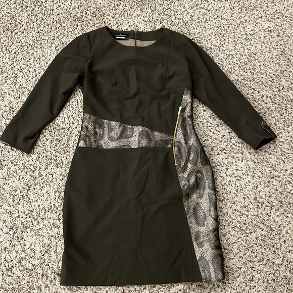 Laura Bernal Snakeskin Sheath Dress Size EU 40 US Medium - Picture 9 of 10